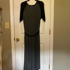 Torrid Sz (2) 18/20 2X Black and Gray Jumper, Super Soft Knit